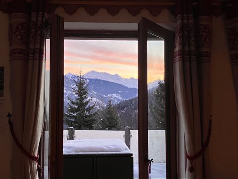 Meribel Apartments - The Garden Apartment